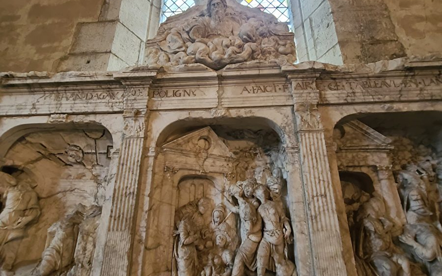 Besichtigung der Kirche Mouthiers-le-Vieillard
