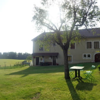Gîte de Beauregard - M. & Mme Dumont-Girard - LONGCHAUMOIS