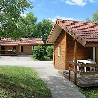 Chalets du camping du Champ de Mars - SAINT-LAURENT-EN-GRANDVAUX