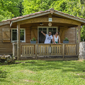 Chalets & Compagnie - Camping de la forêt - LEVIER