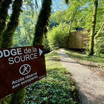 Lodge Insolite de La Source du Moulin de Cramans - LEYSSARD