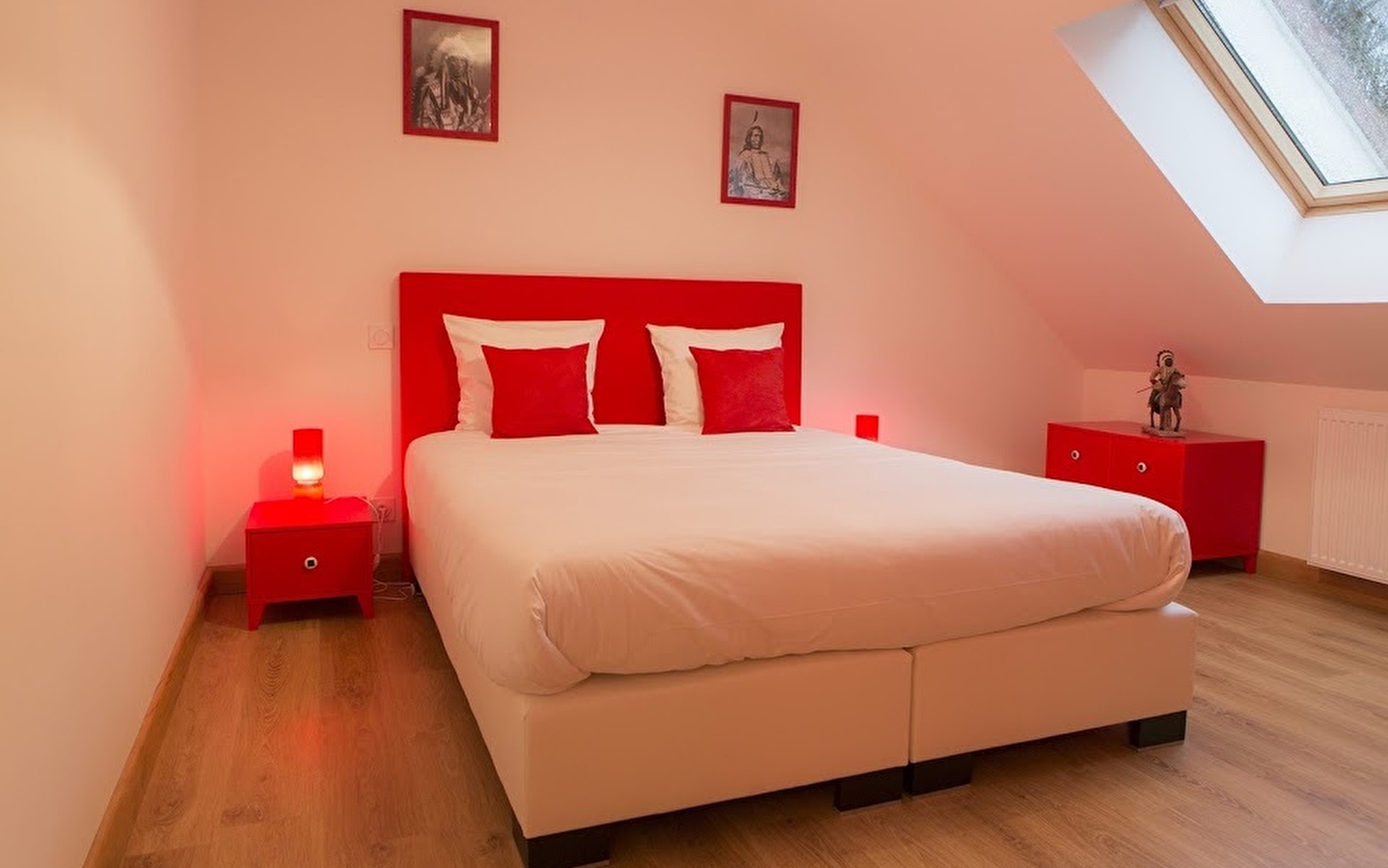 Les Gîtes de l'Orée du Bois - Nuage Rouge