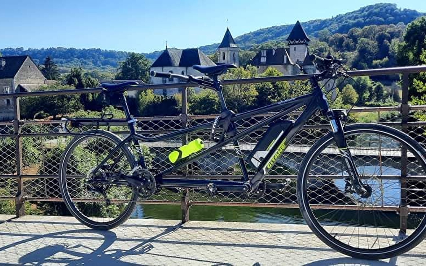 Auf Courbets Spuren mit dem elektrischen Tandem