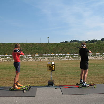 Cours de biathlon avec l'ESF aux Plans d'Hotonnes