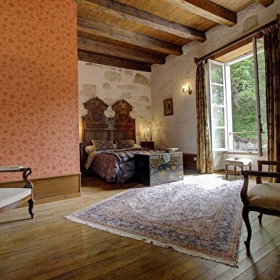 Chambres d'hôtes Le domaine du Très-haut au Château de Montanges