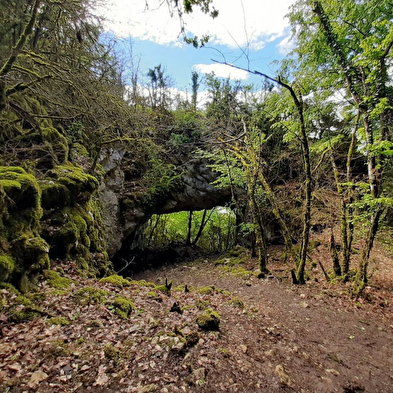 Entdeckungspfad in Larnod 