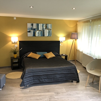 Hôtel la Bonne Auberge - SEGNY