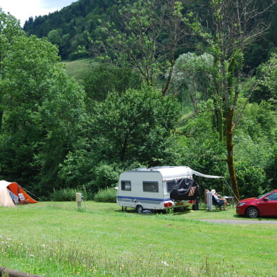 Camping et Chalets Les Grands Champs