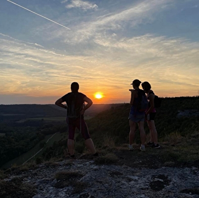 Apéro - Sonnenuntergang im Castel St-Denis