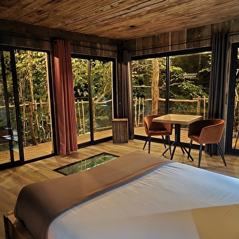 Lodge Insolite de la Cascade du Moulin de Cramans - LEYSSARD