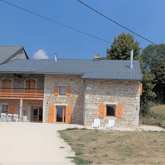 Gîte de groupe Les Sapins - HAUT VALROMEY