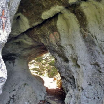 Roche Cave - NANCHEZ