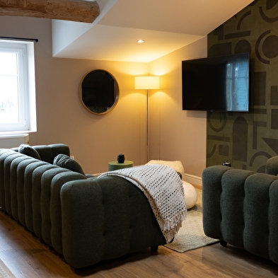 La Loge du Duc d'Albion - Charme et Sérénité au pied du Monastère de Brou