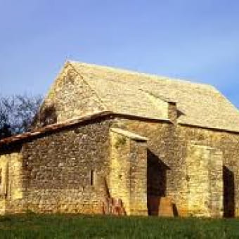 Église et chapelles - SALAVRE