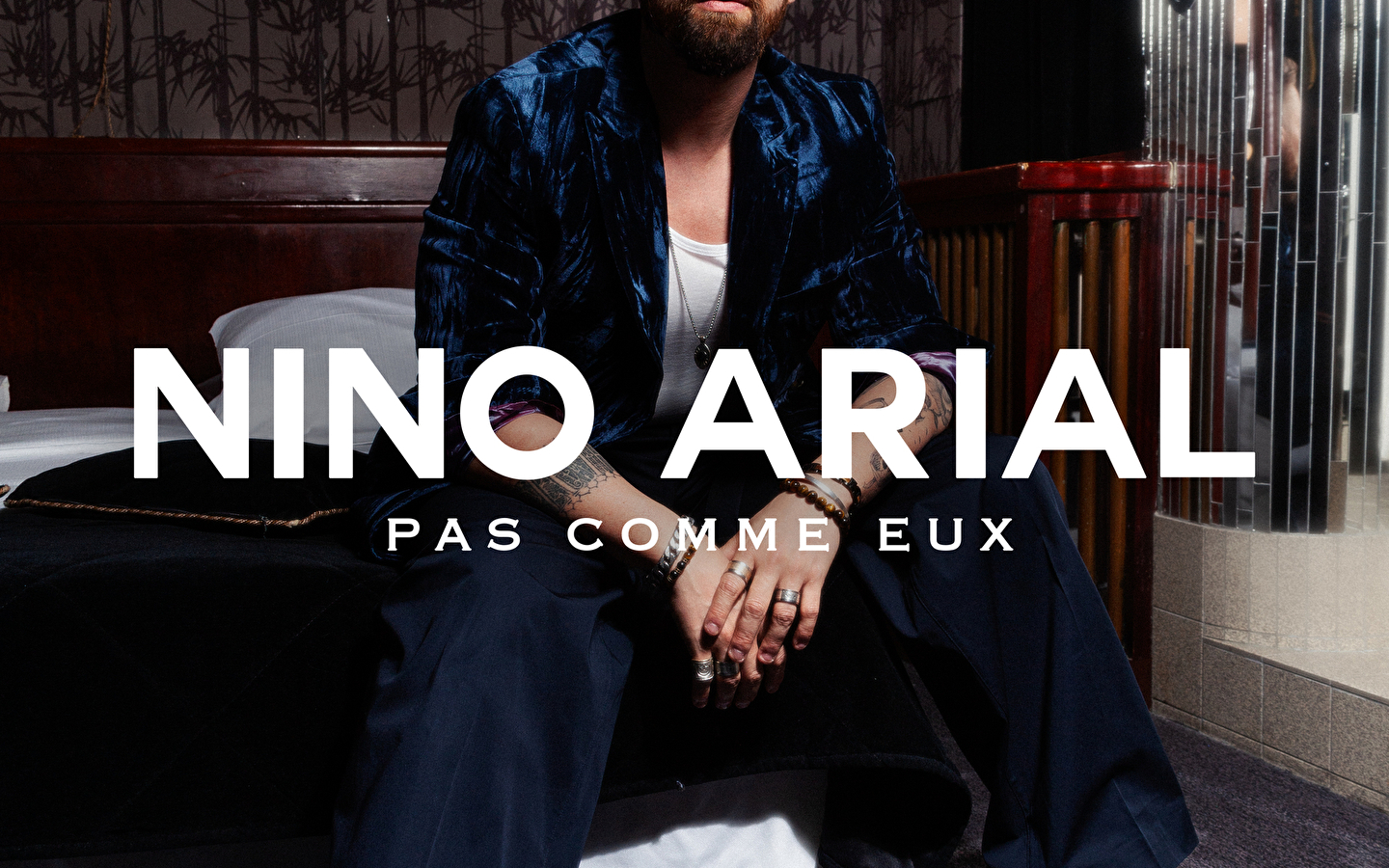 'Pas comme eux' Schauspiel von Nino Arial