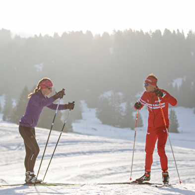 Cours de ski de fond avec l'ESF aux Plans d'Hotonnes