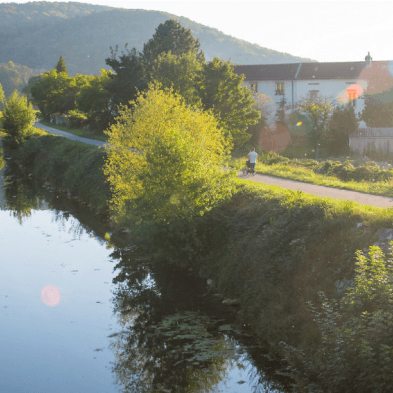 Unter freiem Himmel & in einer Schleife: Thise-Roche-Chalèze durch den Rhône-Rhein-Kanal