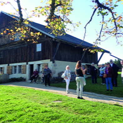 Der ungewöhnliche Doubs, im Herzen der Jura-Berge