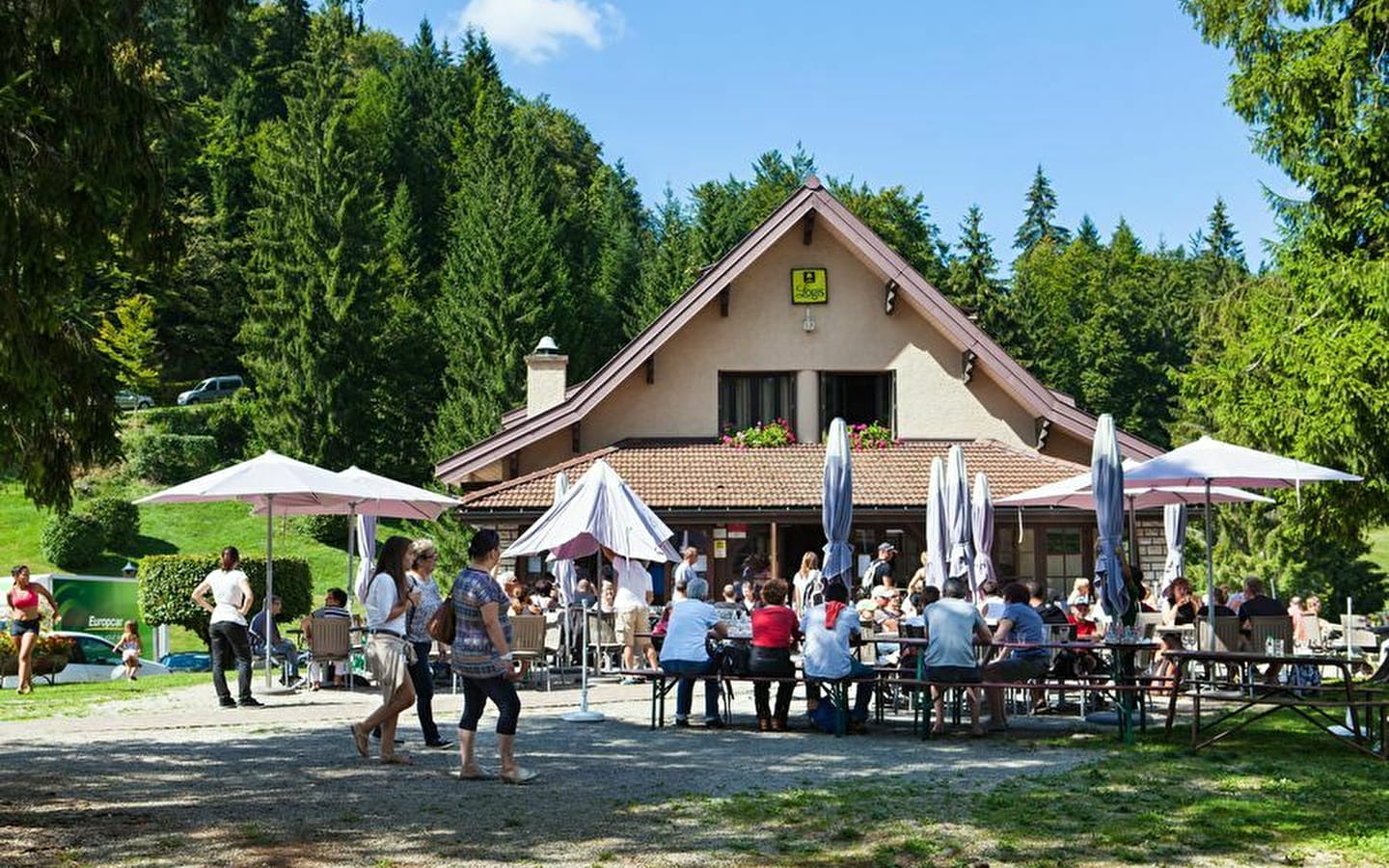 Bar de l'Auberge du Lac Genin