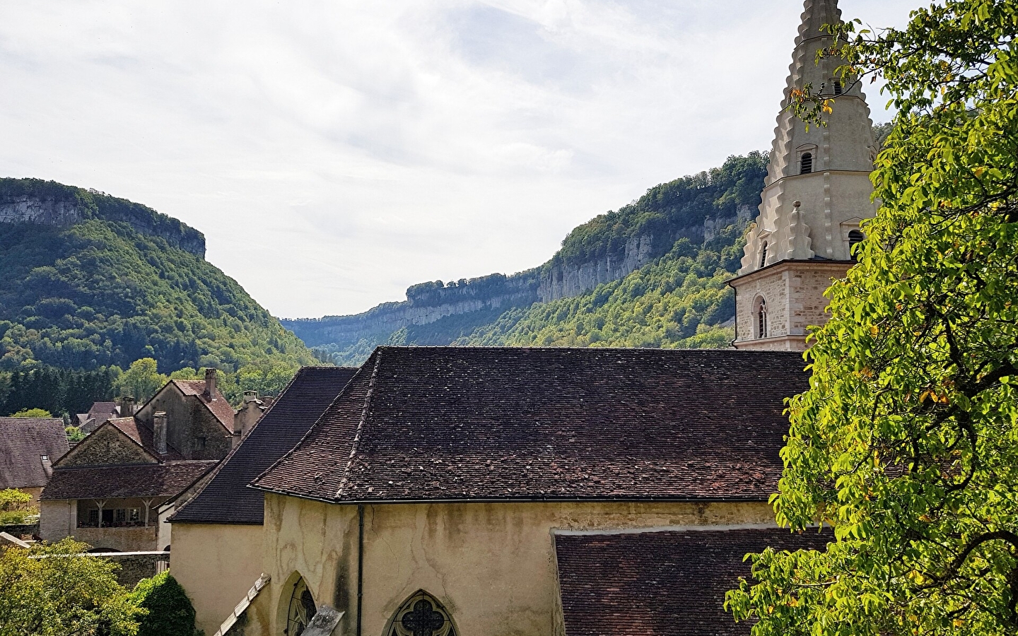 Château Chalon und Baume les Messieurs - 'Plus beaux villages de France' im Jura