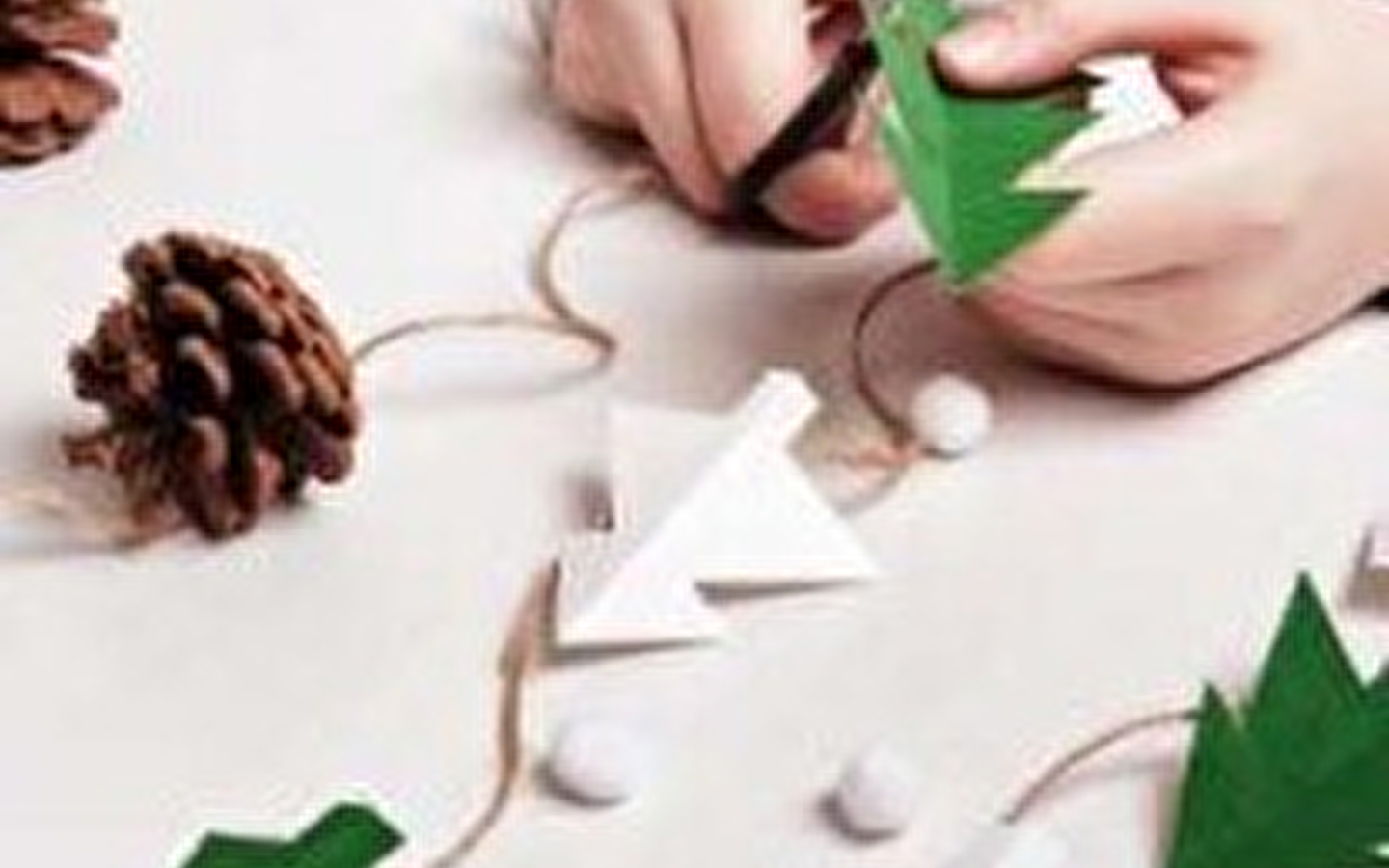 Kreative Samstage 'bereitet euch auf Weihnachten vor'.