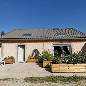 Le Renouveau - LAC-DES-ROUGES-TRUITES