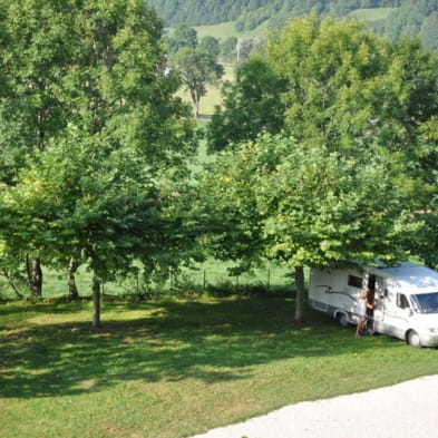 Aire de stationnement camping-car, caravanes et tentes