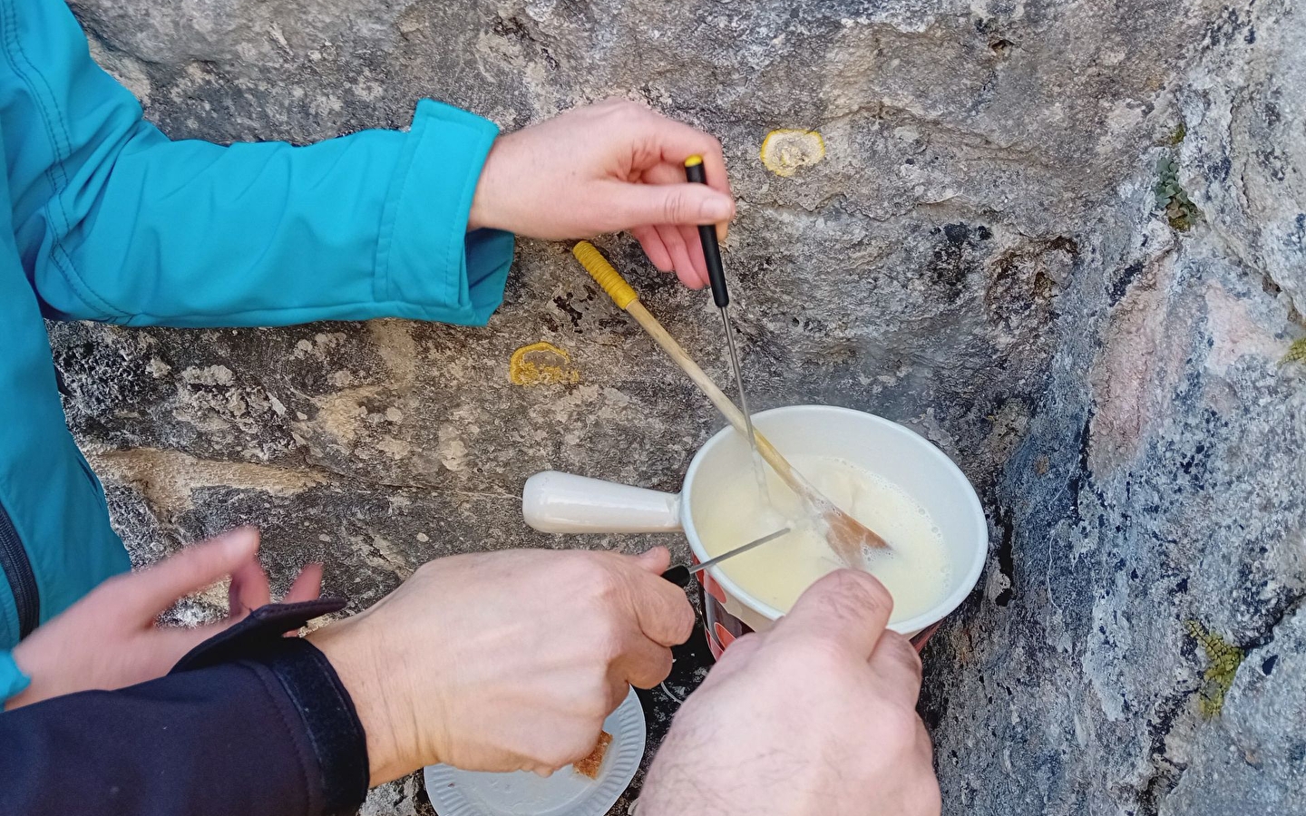 Die Fondues der Wanderung zum Castel Saint-Denis ( Nacht ) // ANNULEE