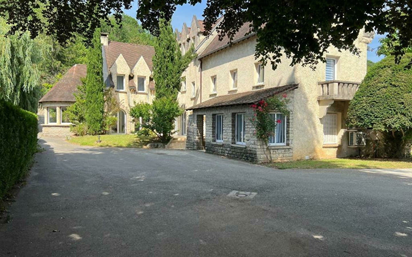 Le manoir de Brénaz