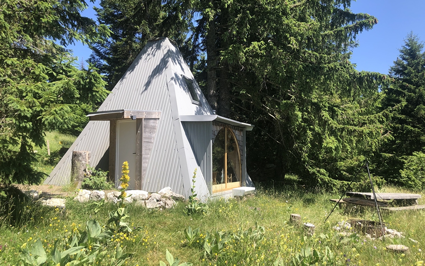 Hutte en bois de la Champagne