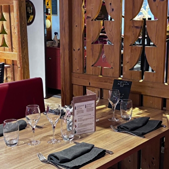 Les Perce-Neige - BONNETAGE