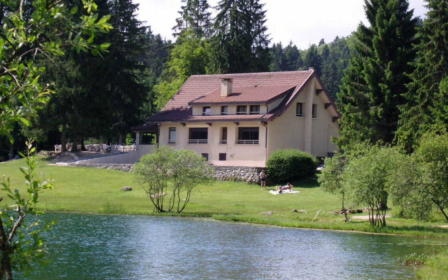 Hôtel Auberge du Lac Genin