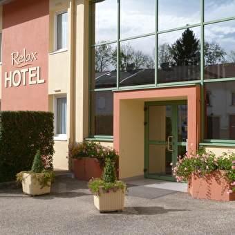Relax Hôtel - MAILLAT