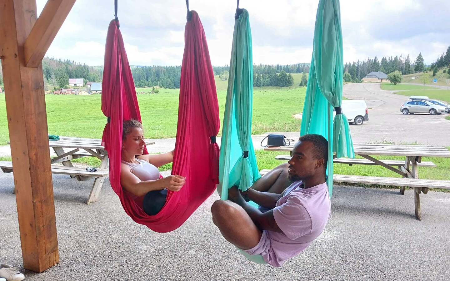 Einführung in Fly Yoga