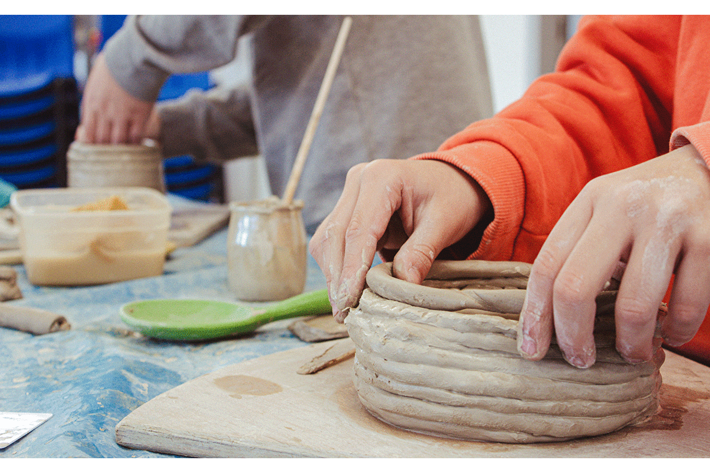Atelier des Know-how : Atelier Graines d'artisans - Modellieren und Töpferscheibe