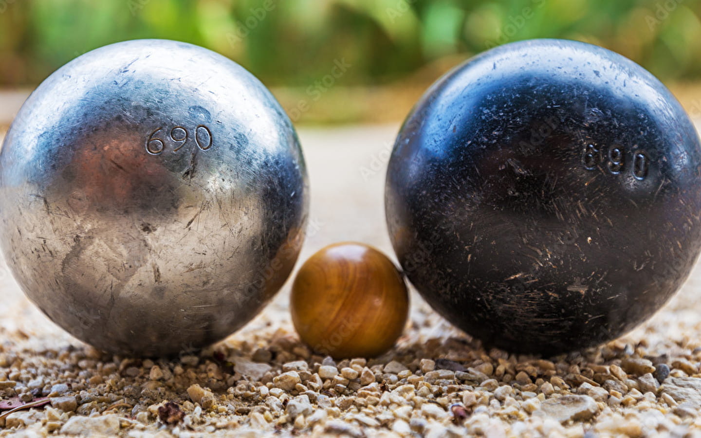 Pétanque - Preis der WHO Pétanque-Wettbewerb im Doppelpack