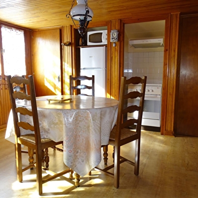 Chalet le Dahut (4 personnes + lit supplémentaire)
