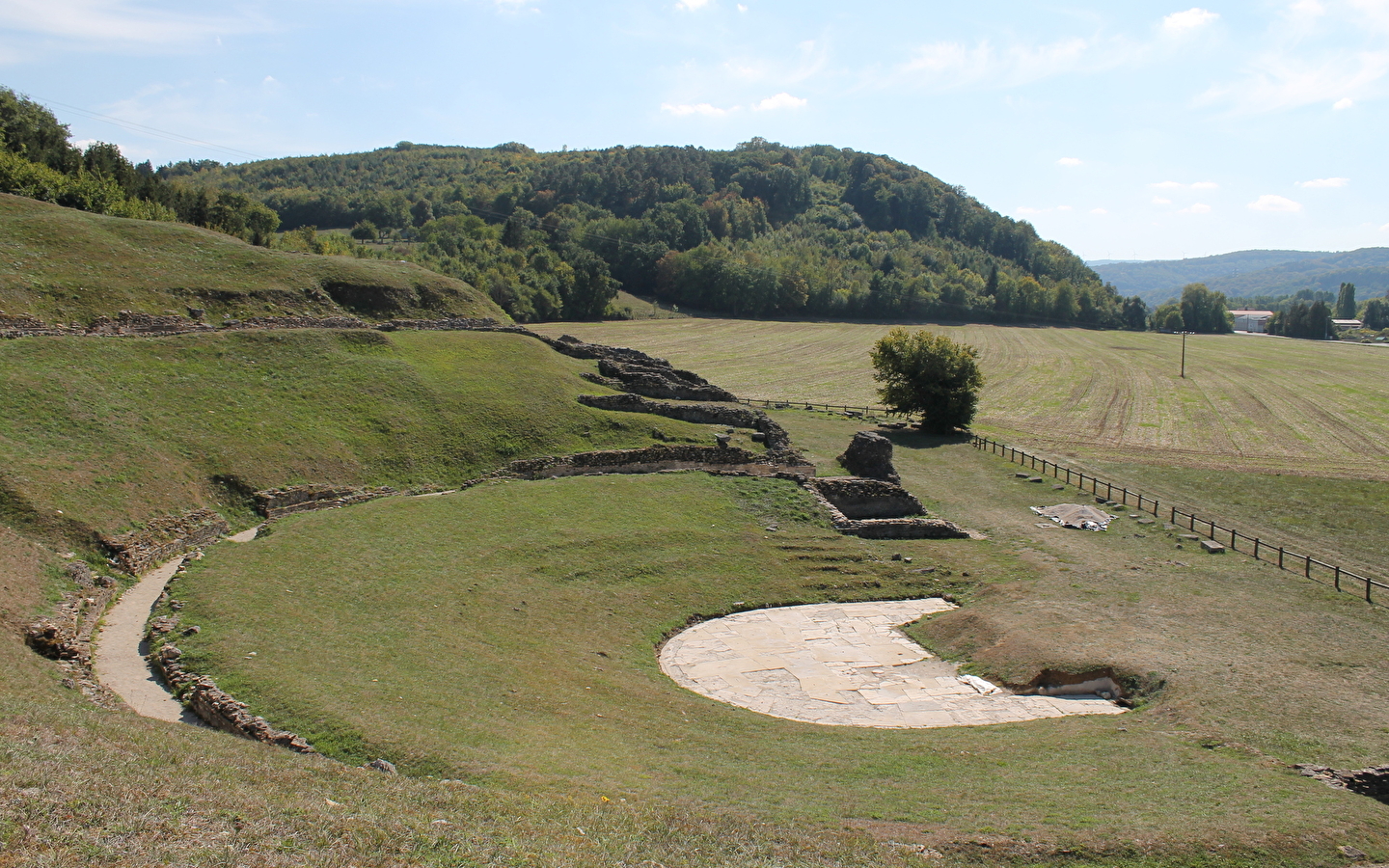 Schleife Aussichtspunkt Freumeuge und antikes Theater