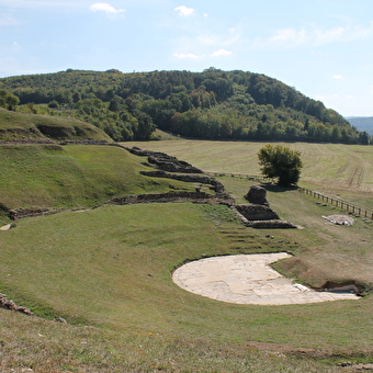 Schleife Aussichtspunkt Freumeuge und antikes Theater - MANDEURE