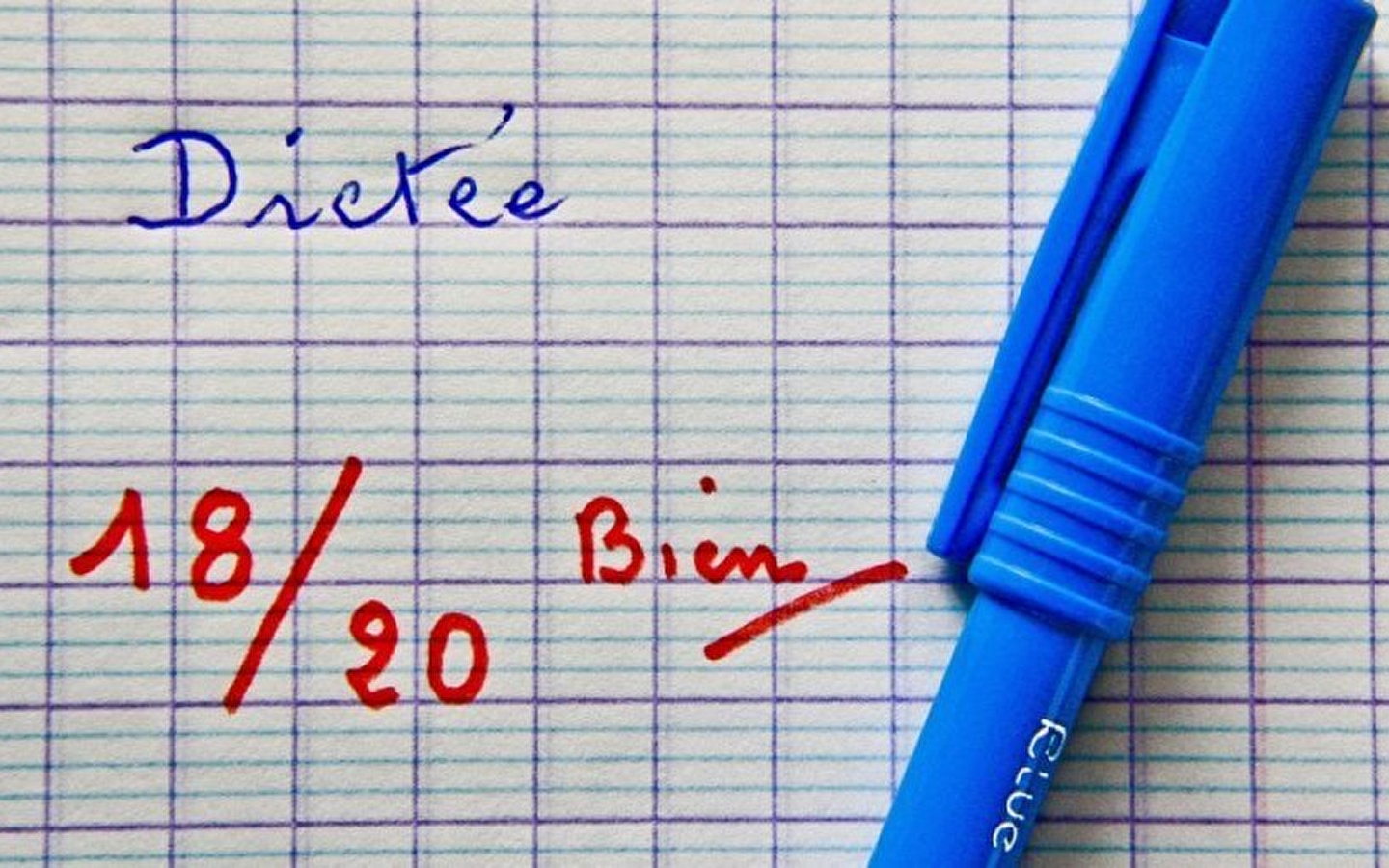 Diktat bei Kerzenlicht