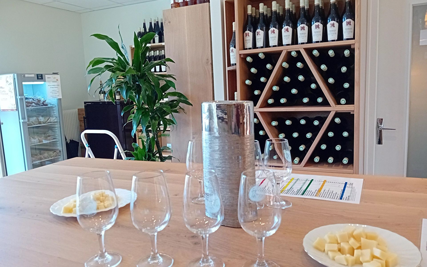 Weinproben von Jura-Weinen mit Valérie