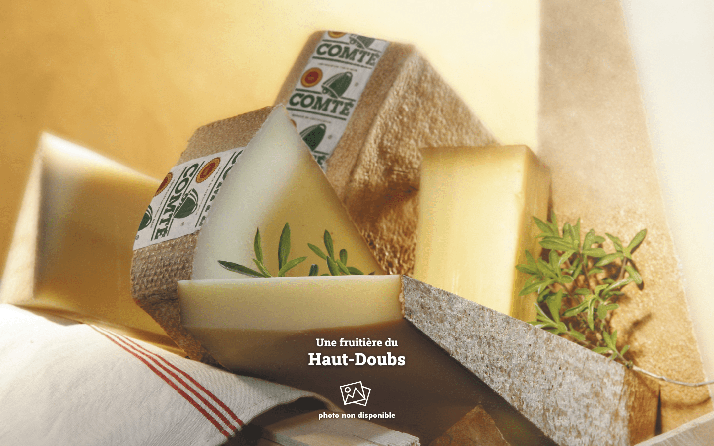 Vormittags Empfang des Fremdenverkehrsamtes - Besuch eines Comté-Früchtebauernhofs und Verkostung