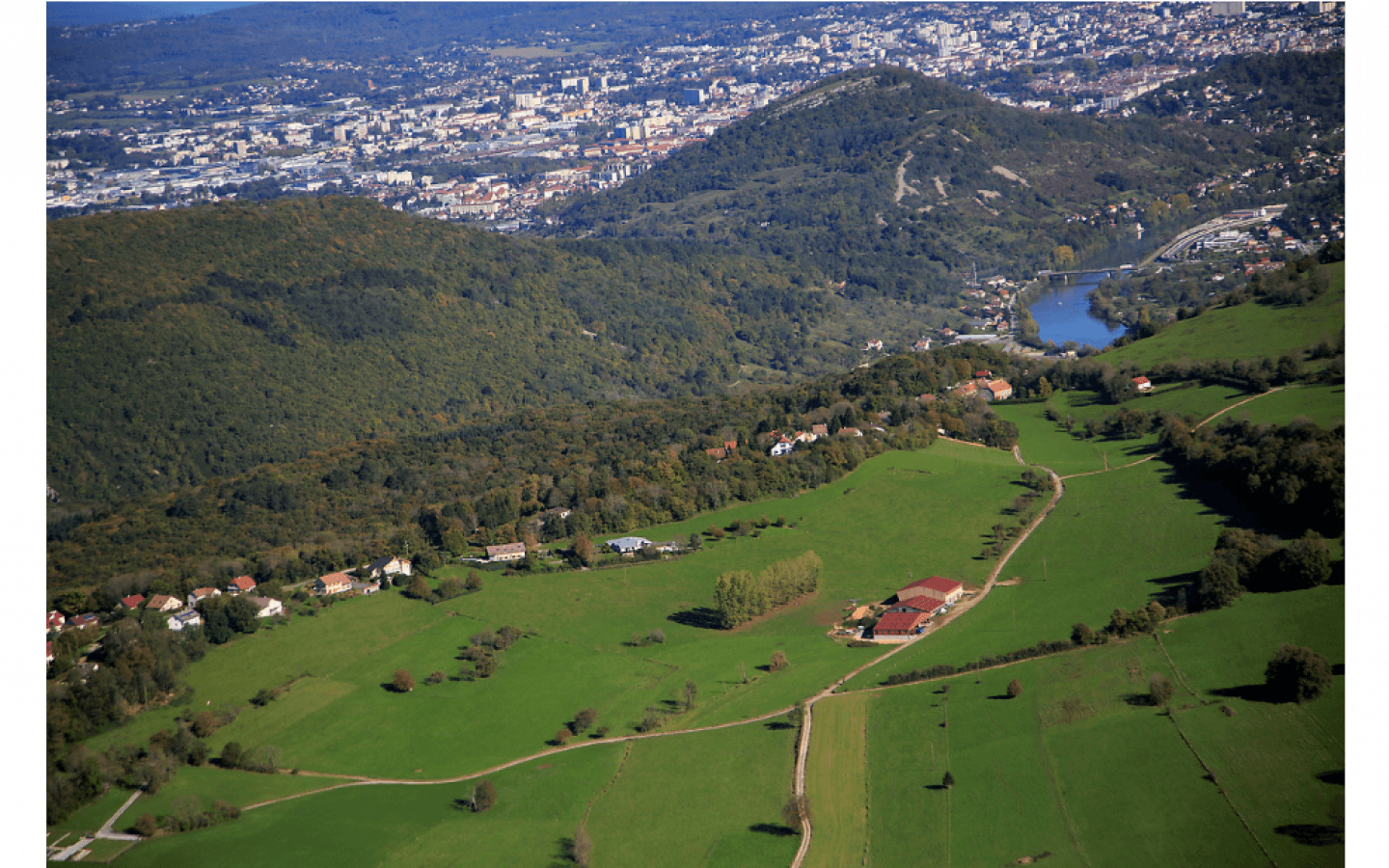 Entdeckungspfad in Larnod 